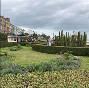 victoria gardens and promenade broadstairs